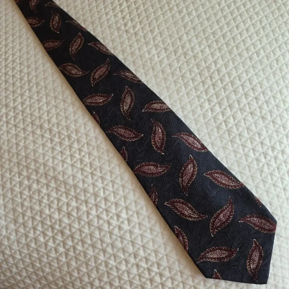 100% Silk Tie LANDS' END Vintage Handmade in USA  Navy Blue Burgundy 3.5